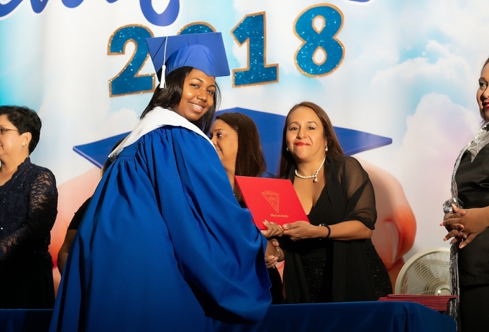 Cobertura: Graduación del Colegio Nuestra Señora de Lourdes - Lucidium 2018, 
