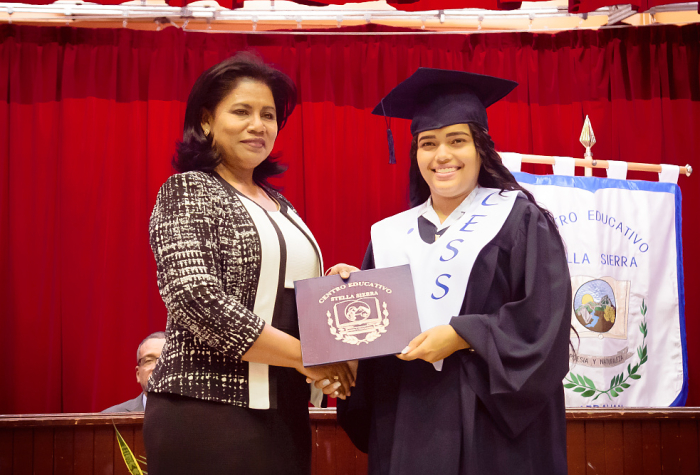 Cobertura: Graduación del Centro Educativo Stella Sierra 2018, 