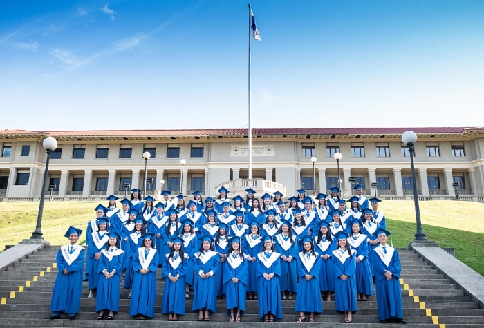 FOTOGAFÍA DE PROMOCIÓN INSTITUTO EPISCOPAL SAN JOSE 2019, 