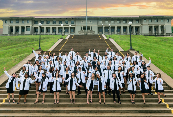 Foto de Promoción de la Facultad de Medicina - Universidad de Panama, 