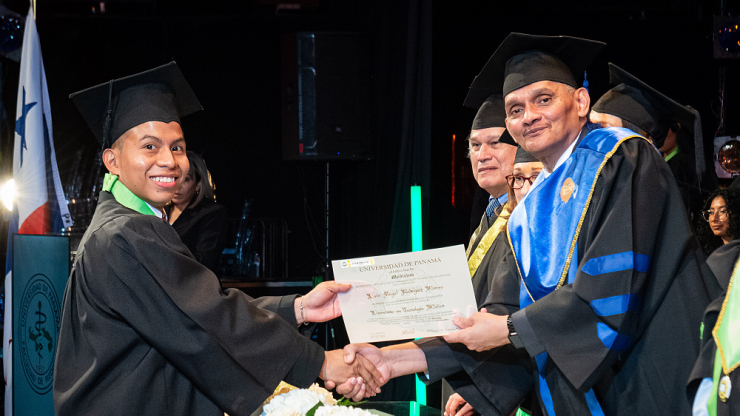 Graduación Tecnología Médica, Salud Ocupacional, Nutrición y Dietética
