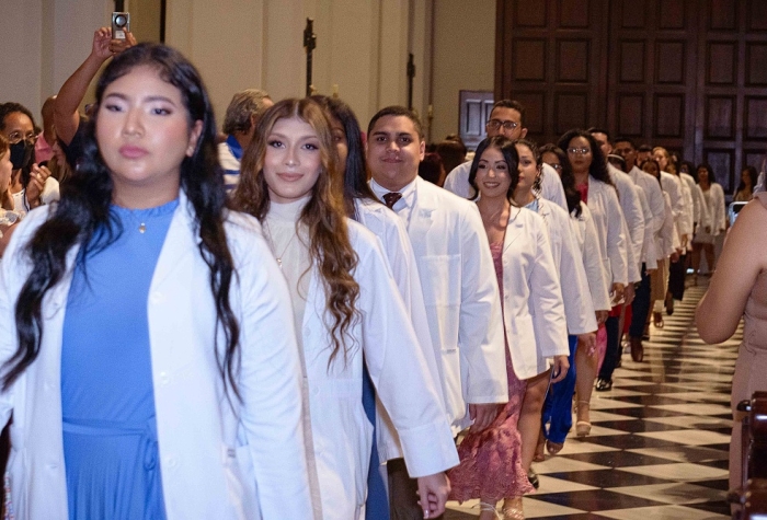MISA DE GRADUACIÓN MEDICINA UIP 2024, 